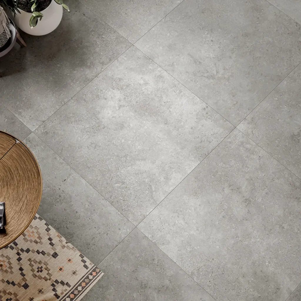 Colosseo Plus Grigio 30x60 - Esterno